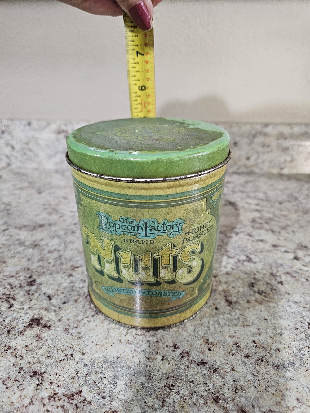 Vintage Ballonoff Nuts Tin - Picture 11 of 11